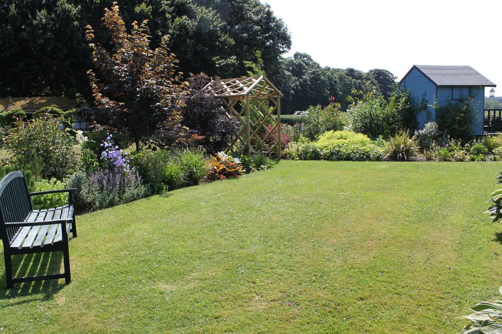 Drinkstone Park Bed And Breakfast Exterior foto